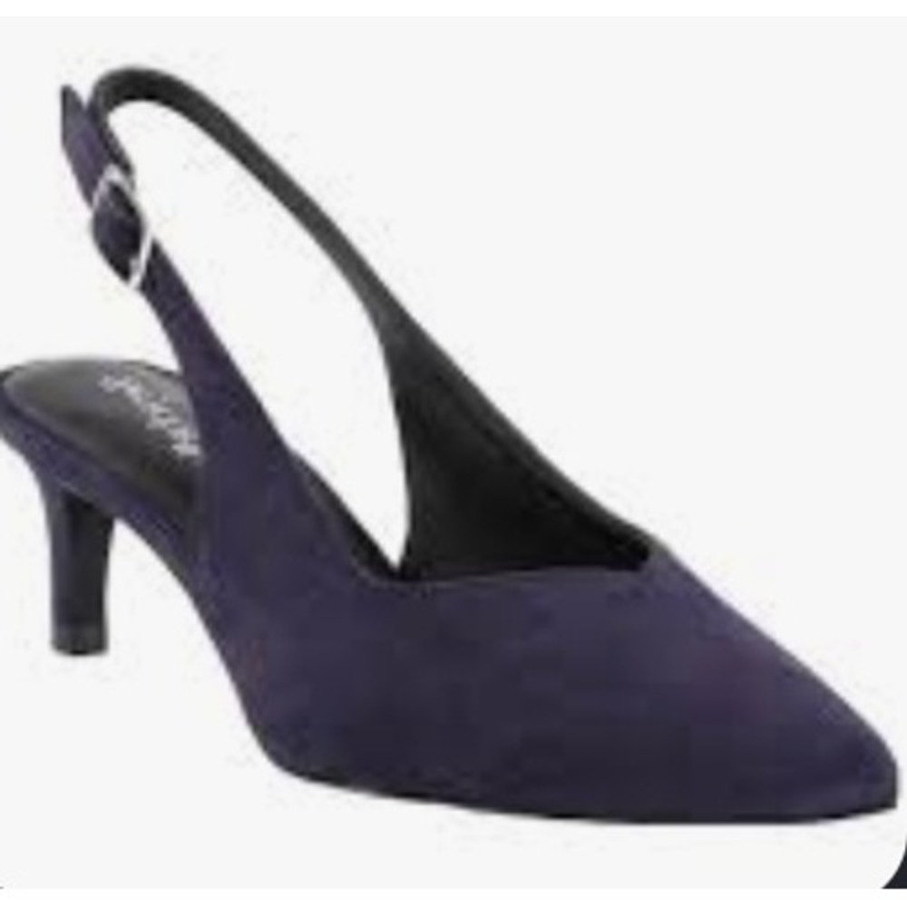 Seychelles Size 7 Navy Blue Suede Slingback Kitten Heels Pointed Toe Candlelight